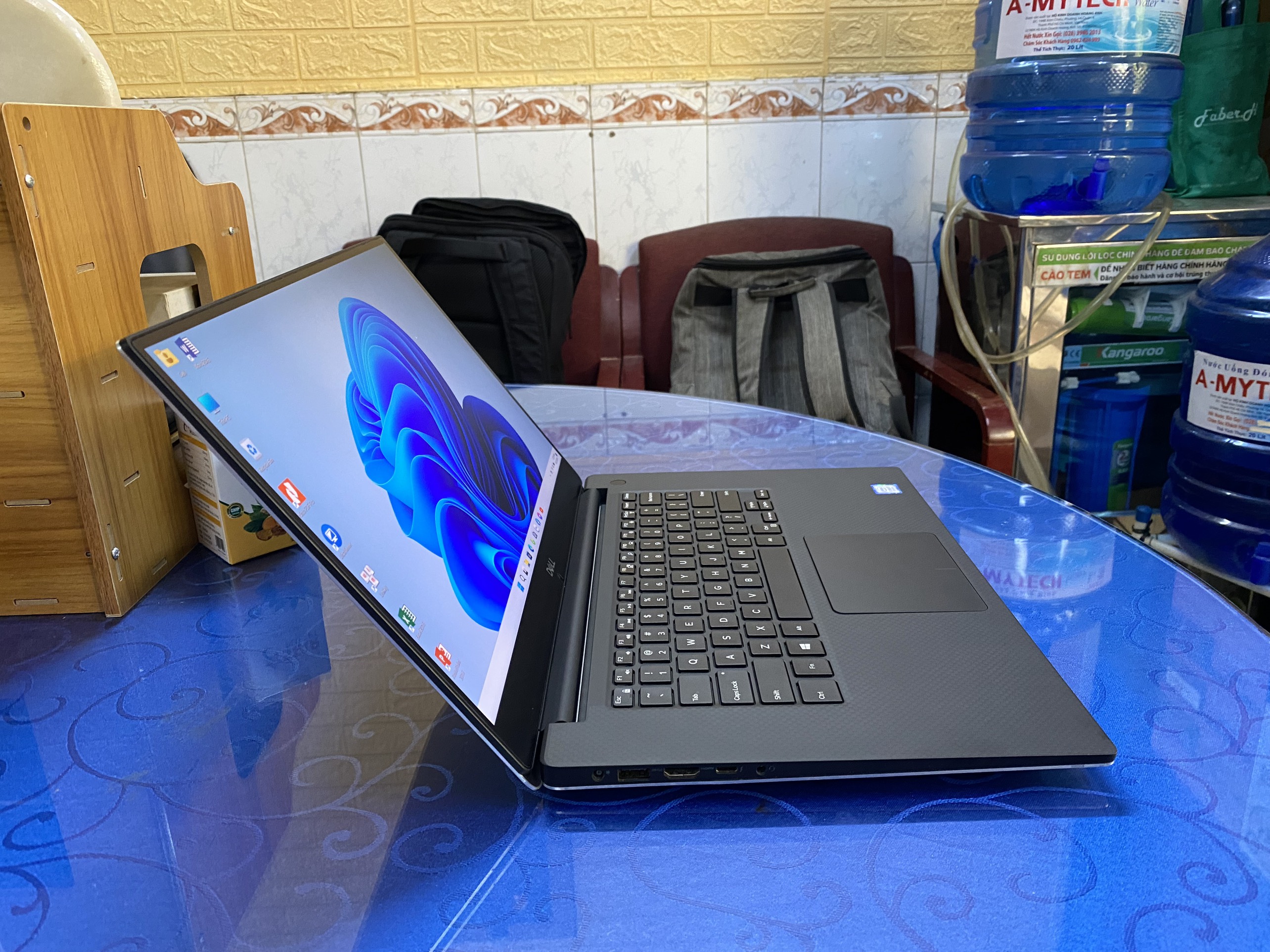 DELL PRECISION 5530 I7 8850H 16GB 512GB P2000