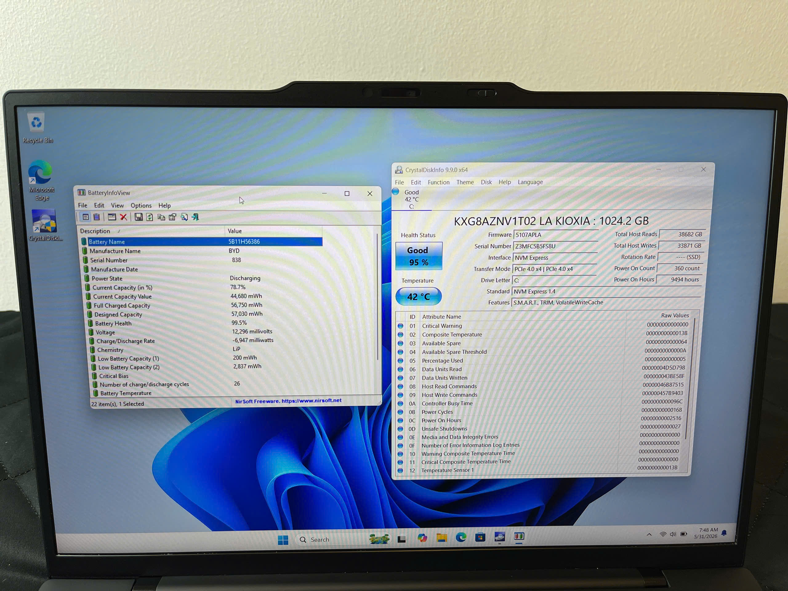 LENOVO THINKPAD X1 CARBON GEN 12 ULTRA 7 165U 16GB 14"FHD+  Trang chủ Danh Mục Sản Phẩm 