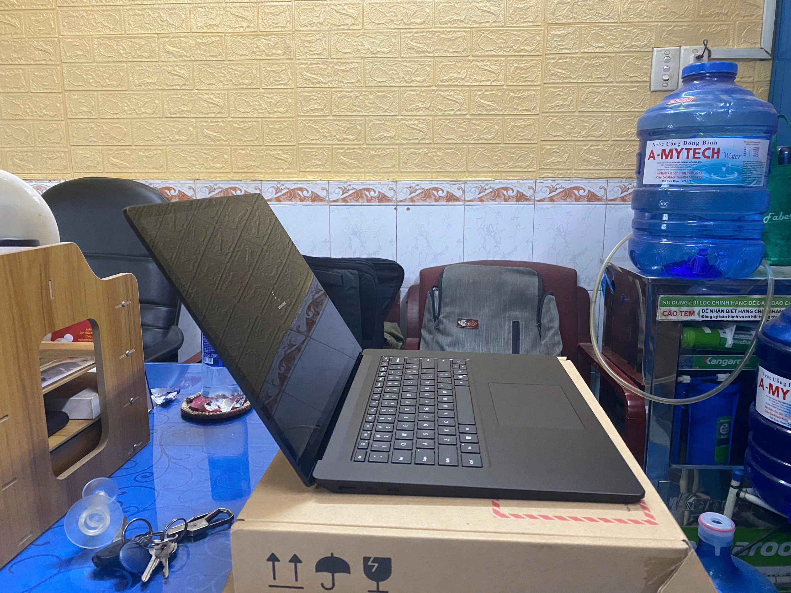 SURFACE LAPTOP 5 I7 1265U 16GB 512GB 15"2K LIKE NEW USA